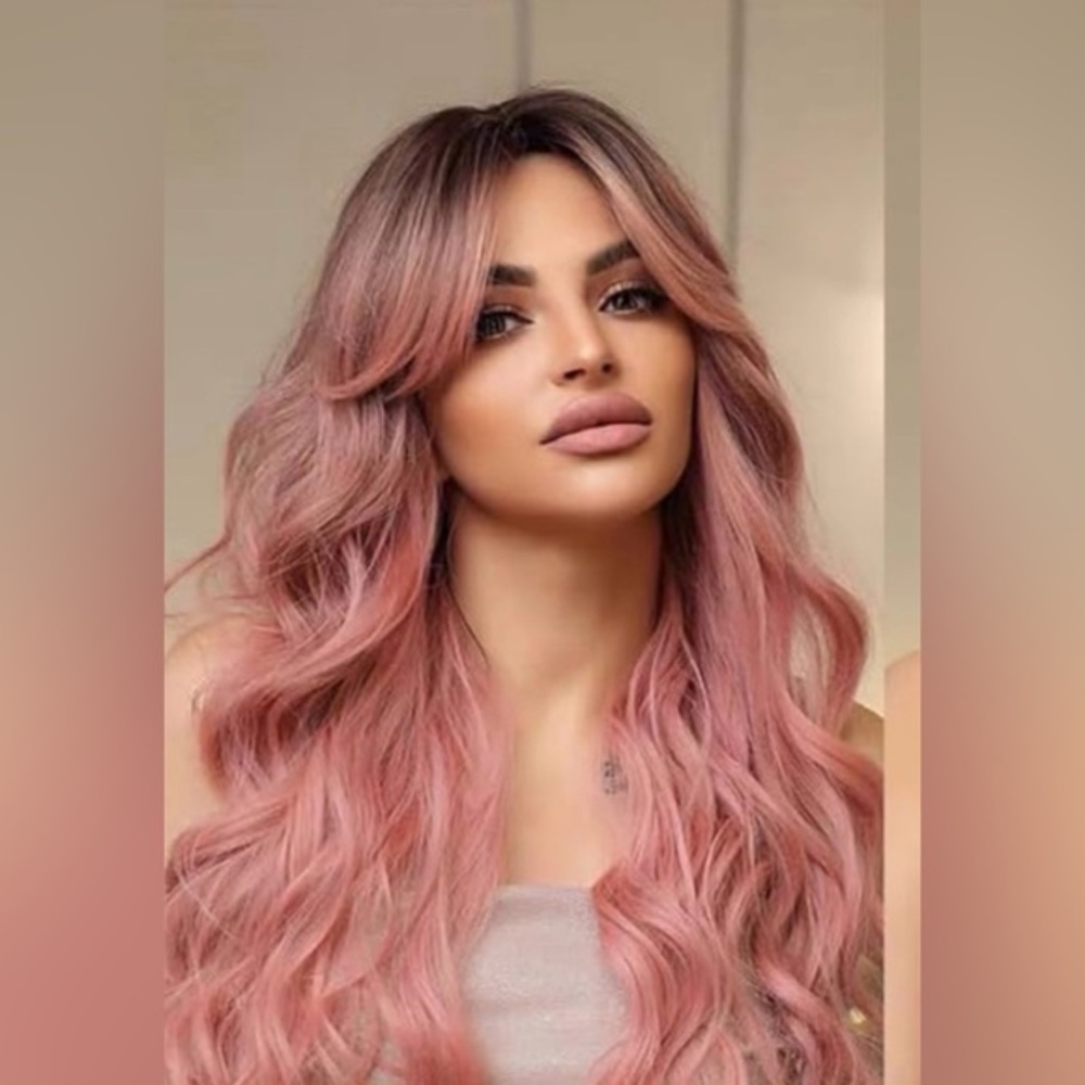 Pink ombré wig never worn